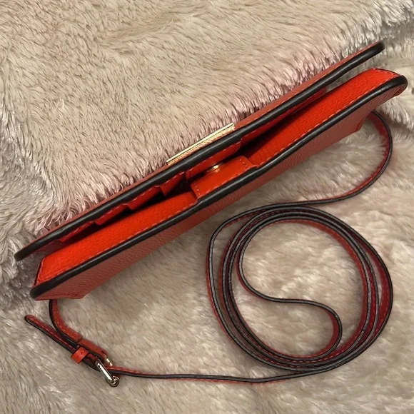 HENRI BENDEL NEW YORK Crossbody Purse - Picture 9 of 16